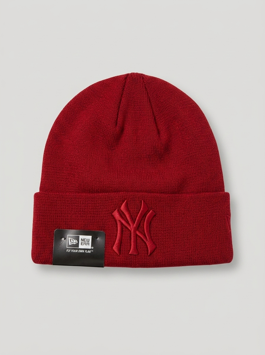 New Era New York Yankees Red Cuff Beanie